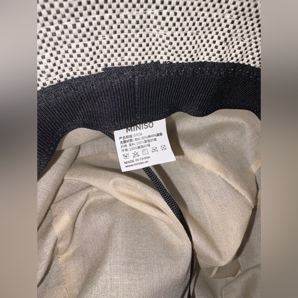 Bucket Hat - Picture 4 of 9